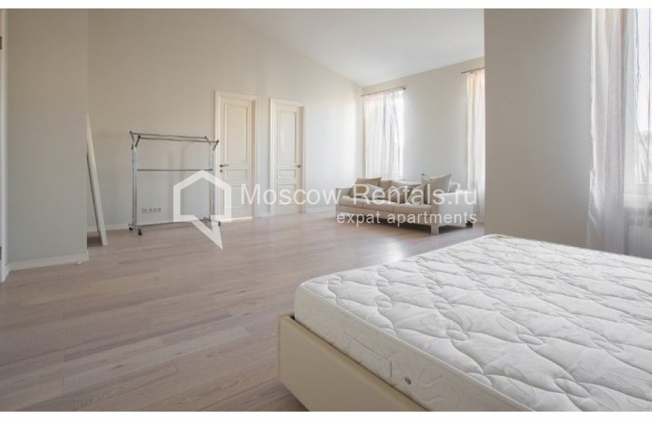 Photo #6 5-room (4 BR) apartment for <a href="http://moscow-rentals.ru/en/articles/long-term-rent" target="_blank">a long-term</a> rent
 in Russia, Moscow, Spiridonievskyi lane, 5 С 2