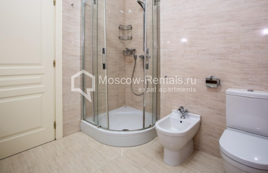 Photo #10 4-room (3 BR) apartment for <a href="http://moscow-rentals.ru/en/articles/long-term-rent" target="_blank">a long-term</a> rent
 in Russia, Moscow, Tverskaya str., 9