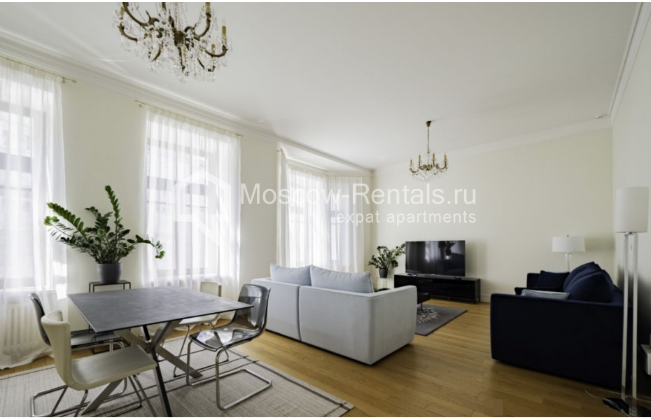 Photo #2 4-room (3 BR) apartment for <a href="http://moscow-rentals.ru/en/articles/long-term-rent" target="_blank">a long-term</a> rent
 in Russia, Moscow, Spiridonovka str, 34 С 2
