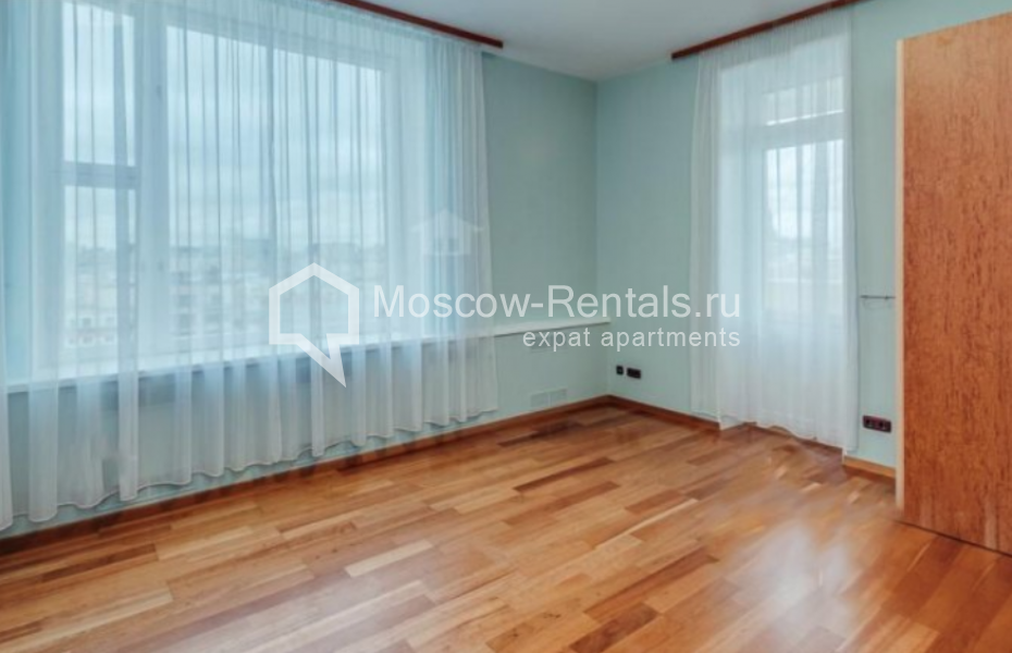 Photo #5 4-room (3 BR) apartment for <a href="http://moscow-rentals.ru/en/articles/long-term-rent" target="_blank">a long-term</a> rent
 in Russia, Moscow, Bolshaya Bronnaya str, 19