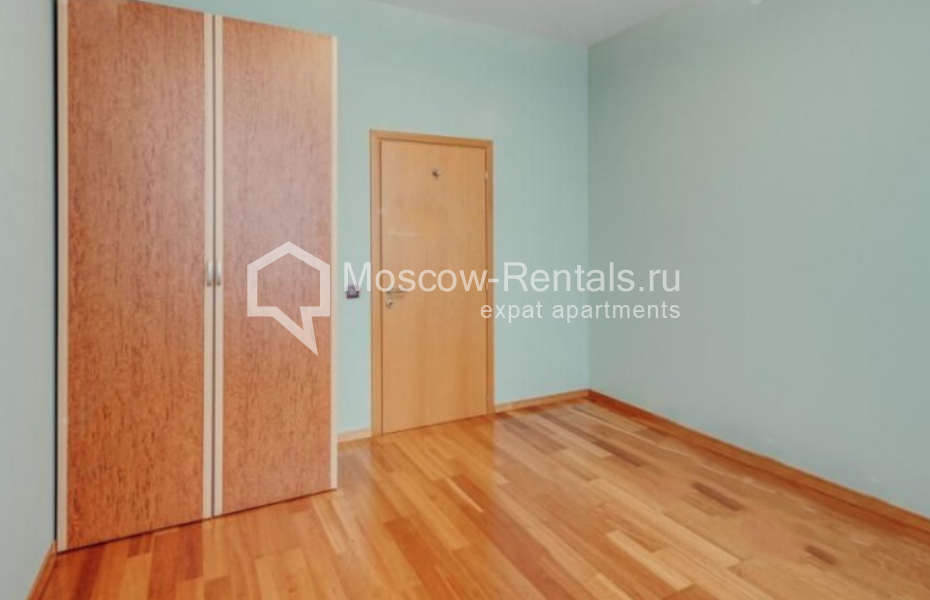 Photo #8 4-room (3 BR) apartment for <a href="http://moscow-rentals.ru/en/articles/long-term-rent" target="_blank">a long-term</a> rent
 in Russia, Moscow, Bolshaya Bronnaya str, 19