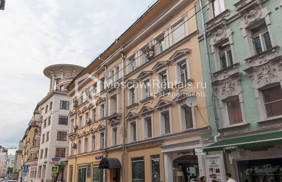 Photo #20 5-room (4 BR) apartment for <a href="http://moscow-rentals.ru/en/articles/long-term-rent" target="_blank">a long-term</a> rent
 in Russia, Moscow, Bolshoi Kozikhinskyi lane, 12/2