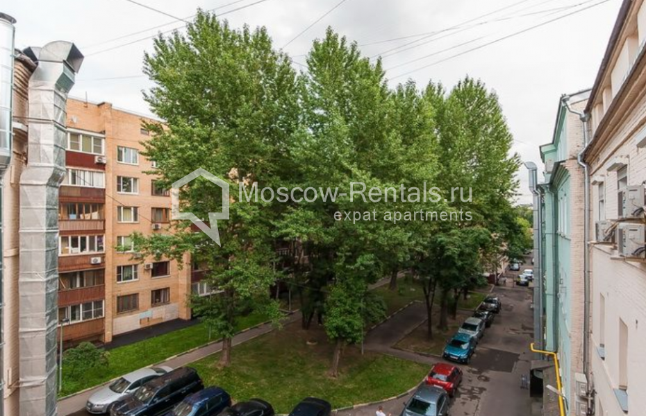 Photo #22 5-room (4 BR) apartment for <a href="http://moscow-rentals.ru/en/articles/long-term-rent" target="_blank">a long-term</a> rent
 in Russia, Moscow, Bolshoi Kozikhinskyi lane, 12/2