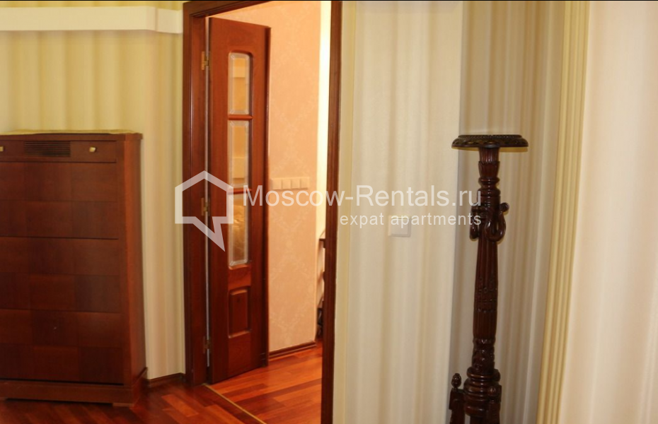Photo #19 4-room (3 BR) apartment for <a href="http://moscow-rentals.ru/en/articles/long-term-rent" target="_blank">a long-term</a> rent
 in Russia, Moscow, Petrovka str, 17 С 4