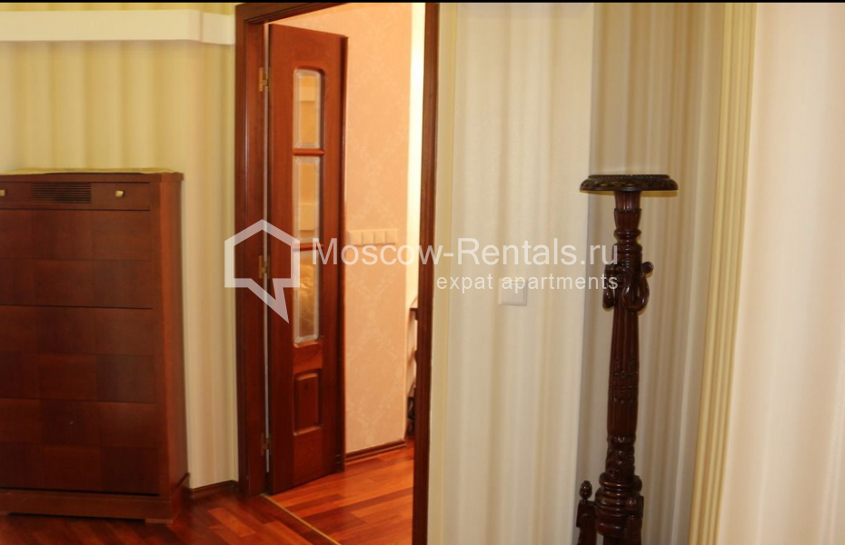 Photo #21 4-room (3 BR) apartment for <a href="http://moscow-rentals.ru/en/articles/long-term-rent" target="_blank">a long-term</a> rent
 in Russia, Moscow, Petrovka str, 17 С 4