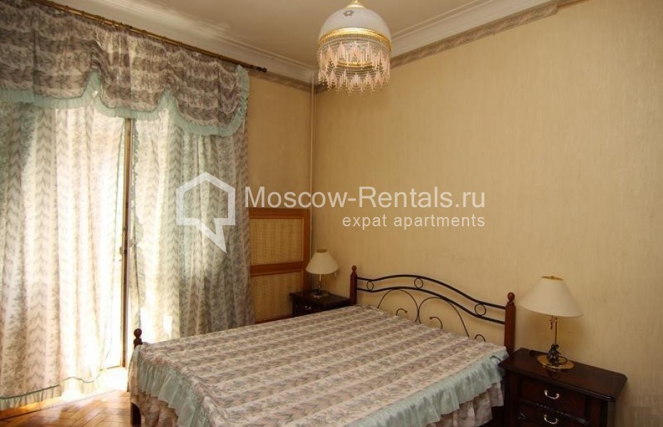 Photo #4 4-room (3 BR) apartment for <a href="http://moscow-rentals.ru/en/articles/long-term-rent" target="_blank">a long-term</a> rent
 in Russia, Moscow, Chaplygina str, 13/2