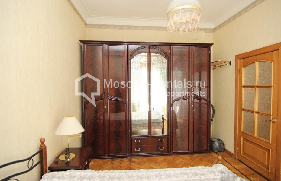 Photo #5 4-room (3 BR) apartment for <a href="http://moscow-rentals.ru/en/articles/long-term-rent" target="_blank">a long-term</a> rent
 in Russia, Moscow, Chaplygina str, 13/2