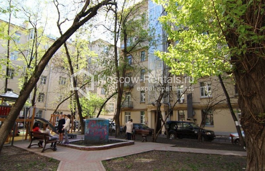 Photo #13 4-room (3 BR) apartment for <a href="http://moscow-rentals.ru/en/articles/long-term-rent" target="_blank">a long-term</a> rent
 in Russia, Moscow, Chaplygina str, 13/2