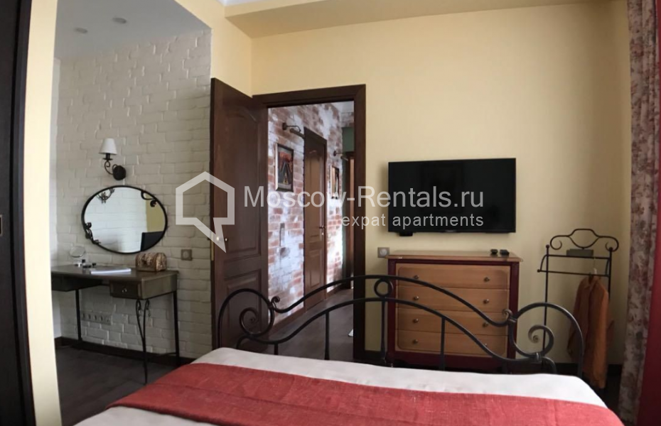 Photo #9 2-room (1 BR) apartment for <a href="http://moscow-rentals.ru/en/articles/long-term-rent" target="_blank">a long-term</a> rent
 in Russia, Moscow, Kutuzovskyi lane, 27
