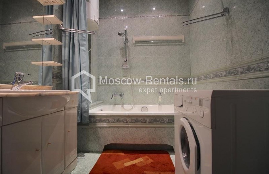 Photo #9 3-room (2 BR) apartment for <a href="http://moscow-rentals.ru/en/articles/long-term-rent" target="_blank">a long-term</a> rent
 in Russia, Moscow, Makarenko str, 2/21 С 2