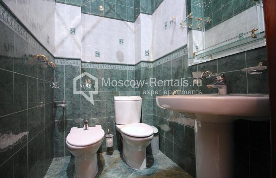 Photo #10 3-room (2 BR) apartment for <a href="http://moscow-rentals.ru/en/articles/long-term-rent" target="_blank">a long-term</a> rent
 in Russia, Moscow, Makarenko str, 2/21 С 2