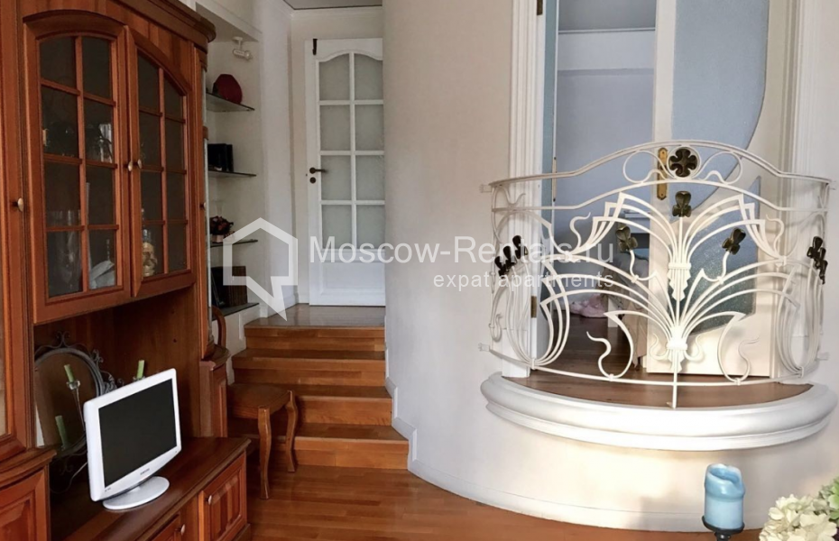 Photo #4 3-room (2 BR) apartment for <a href="http://moscow-rentals.ru/en/articles/long-term-rent" target="_blank">a long-term</a> rent
 in Russia, Moscow, Studencheskaya str, 32