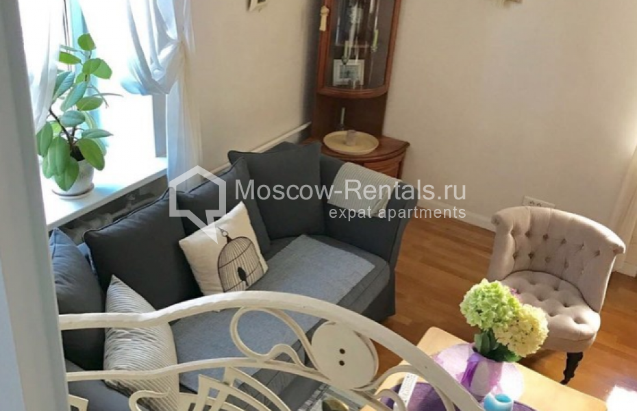 Photo #2 3-room (2 BR) apartment for <a href="http://moscow-rentals.ru/en/articles/long-term-rent" target="_blank">a long-term</a> rent
 in Russia, Moscow, Studencheskaya str, 32