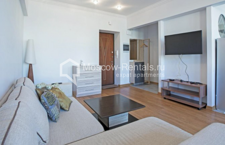 Photo #1 2-room (1 BR) apartment for <a href="http://moscow-rentals.ru/en/articles/long-term-rent" target="_blank">a long-term</a> rent
 in Russia, Moscow, Tarasa Shevchenko emb, 3