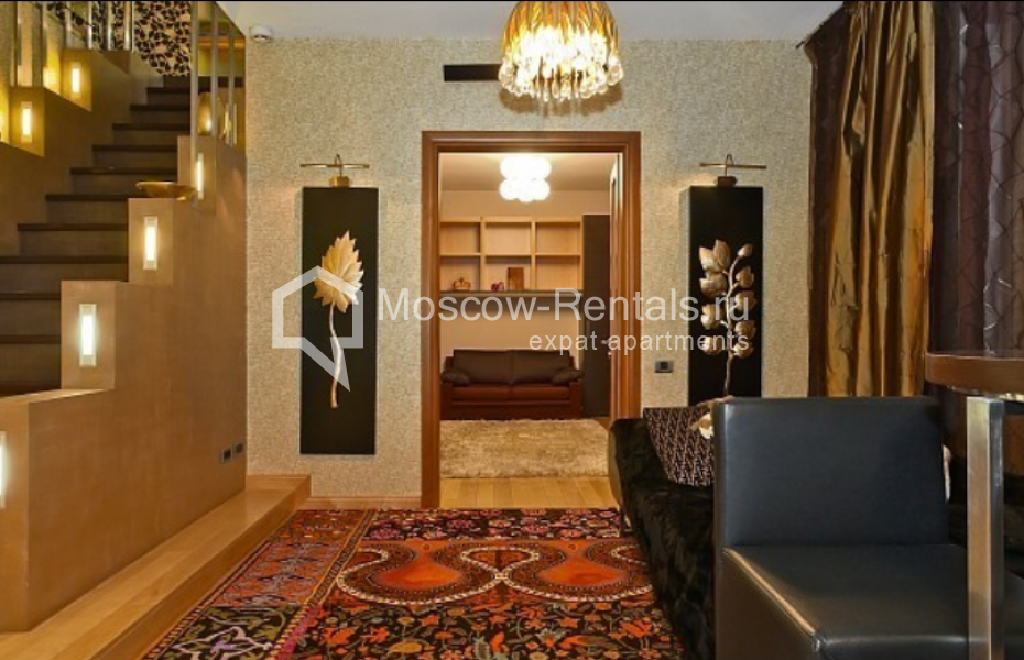 Photo #10 7-room (6 BR) apartment for <a href="http://moscow-rentals.ru/en/articles/long-term-rent" target="_blank">a long-term</a> rent
 in Russia, Moscow, Bolshoi Kharitonievskyi lane, 16-18
