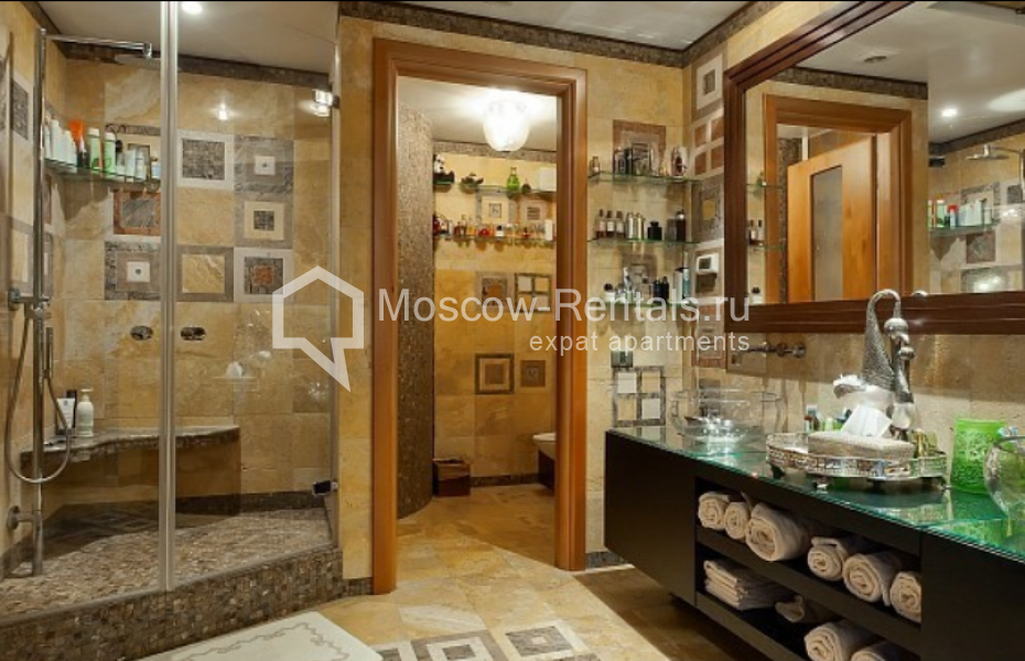 Photo #17 7-room (6 BR) apartment for <a href="http://moscow-rentals.ru/en/articles/long-term-rent" target="_blank">a long-term</a> rent
 in Russia, Moscow, Bolshoi Kharitonievskyi lane, 16-18