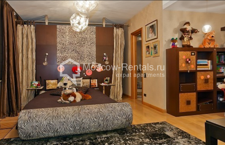 Photo #13 7-room (6 BR) apartment for <a href="http://moscow-rentals.ru/en/articles/long-term-rent" target="_blank">a long-term</a> rent
 in Russia, Moscow, Bolshoi Kharitonievskyi lane, 16-18