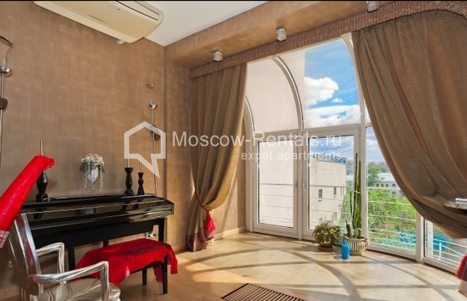 Photo #7 7-room (6 BR) apartment for <a href="http://moscow-rentals.ru/en/articles/long-term-rent" target="_blank">a long-term</a> rent
 in Russia, Moscow, Bolshoi Kharitonievskyi lane, 16-18