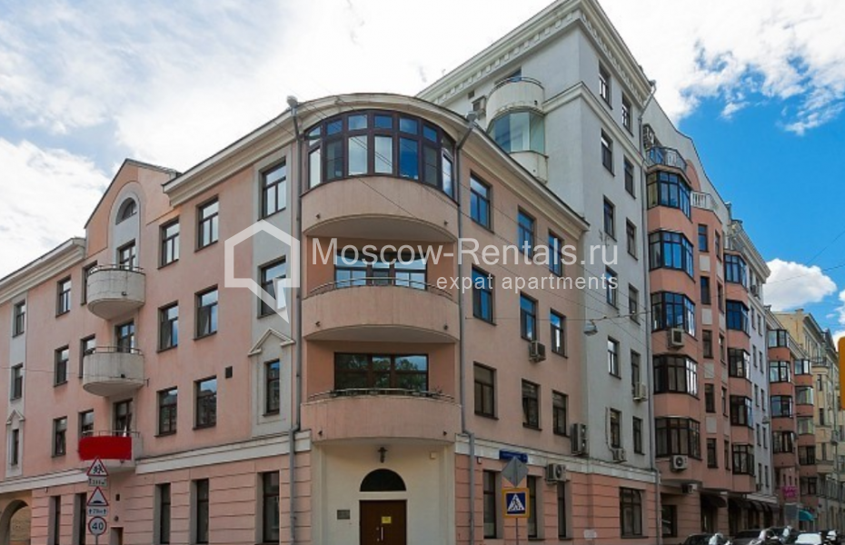 Photo #21 7-room (6 BR) apartment for <a href="http://moscow-rentals.ru/en/articles/long-term-rent" target="_blank">a long-term</a> rent
 in Russia, Moscow, Bolshoi Kharitonievskyi lane, 16-18