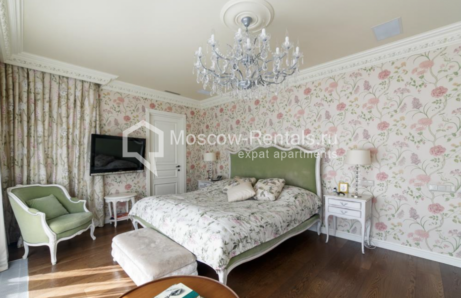 Photo #15 7-room (6 BR) apartment for <a href="http://moscow-rentals.ru/en/articles/long-term-rent" target="_blank">a long-term</a> rent
 in Russia, Moscow, Trubnaya str, 2 а