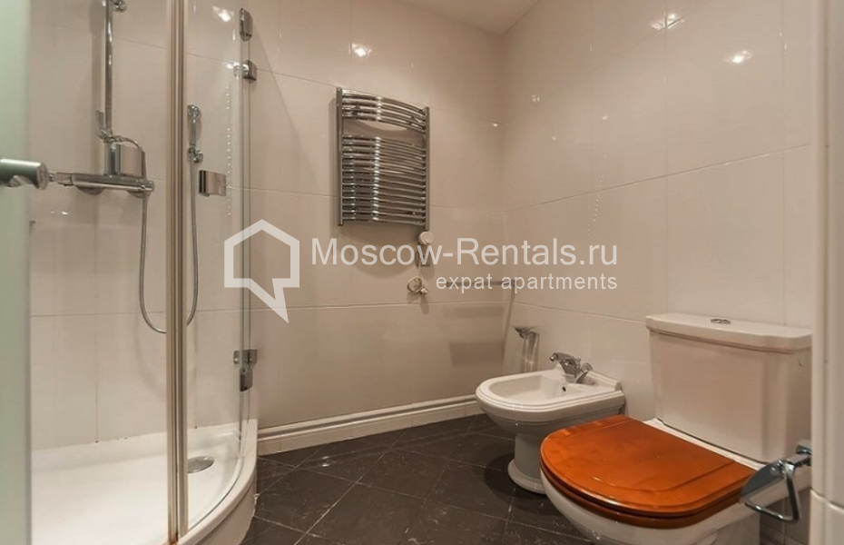 Photo #28 6-room (5 BR) apartment for <a href="http://moscow-rentals.ru/en/articles/long-term-rent" target="_blank">a long-term</a> rent
 in Russia, Moscow, Runovskyi lane, 12