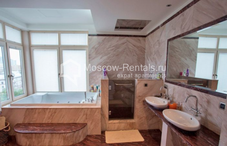 Photo #17 6-room (5 BR) apartment for <a href="http://moscow-rentals.ru/en/articles/long-term-rent" target="_blank">a long-term</a> rent
 in Russia, Moscow, Chapaevskyi lane, 3