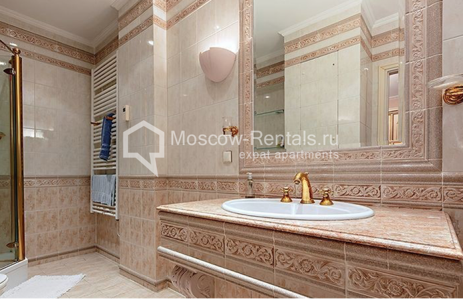 Photo #24 6-room (5 BR) apartment for <a href="http://moscow-rentals.ru/en/articles/long-term-rent" target="_blank">a long-term</a> rent
 in Russia, Moscow, Malyi Nikolopeskovskyi lane, 4