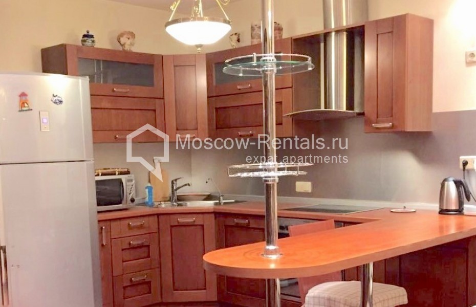 Photo #8 3-room (2 BR) apartment for <a href="http://moscow-rentals.ru/en/articles/long-term-rent" target="_blank">a long-term</a> rent
 in Russia, Moscow, Dolgorukovskaya str, 6