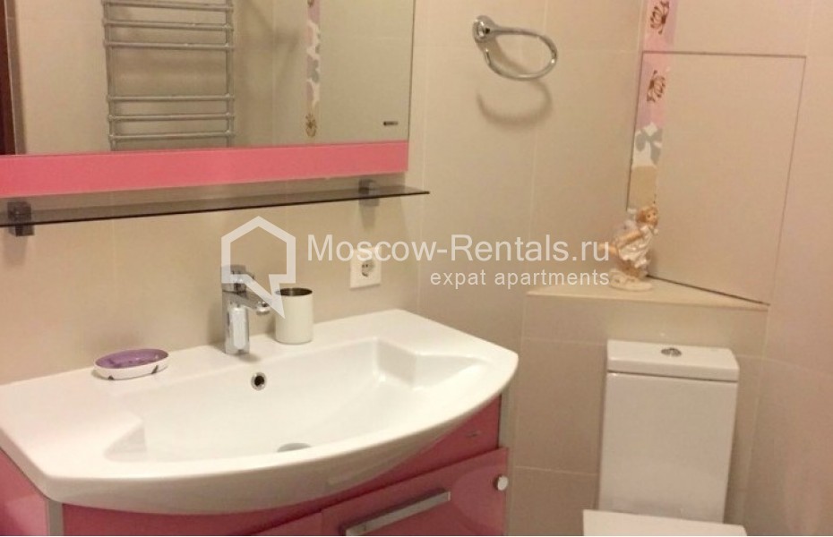 Photo #7 3-room (2 BR) apartment for <a href="http://moscow-rentals.ru/en/articles/long-term-rent" target="_blank">a long-term</a> rent
 in Russia, Moscow, Dolgorukovskaya str, 6