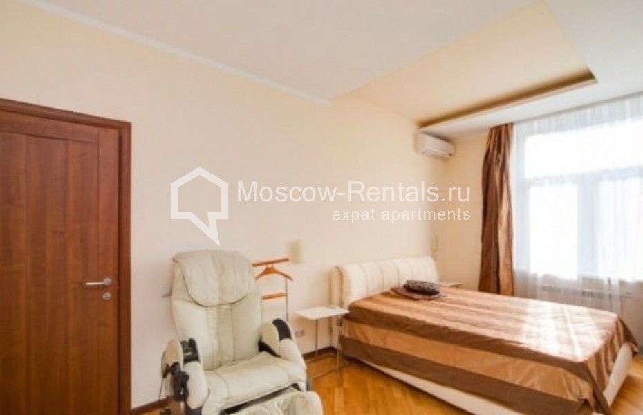 Photo #6 3-room (2 BR) apartment for <a href="http://moscow-rentals.ru/en/articles/long-term-rent" target="_blank">a long-term</a> rent
 in Russia, Moscow, Novolesnaya 17/21