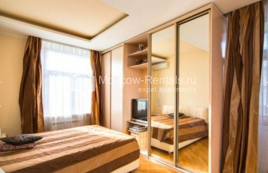 Photo #5 3-room (2 BR) apartment for <a href="http://moscow-rentals.ru/en/articles/long-term-rent" target="_blank">a long-term</a> rent
 in Russia, Moscow, Novolesnaya 17/21