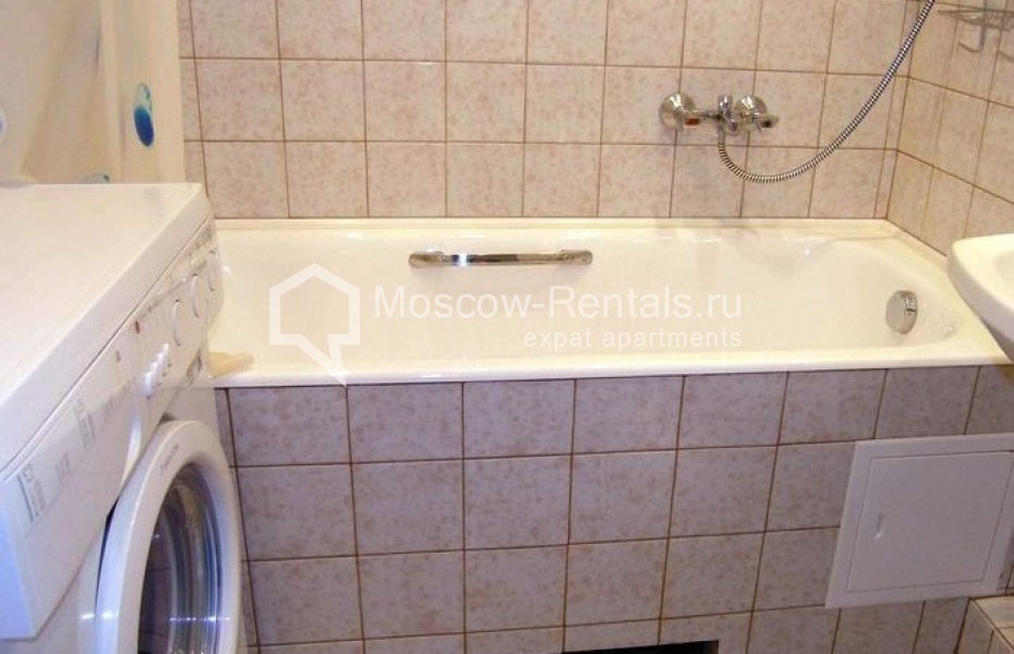 Photo #6 3-room (2 BR) apartment for <a href="http://moscow-rentals.ru/en/articles/long-term-rent" target="_blank">a long-term</a> rent
 in Russia, Moscow, Novinskyi blv, 15