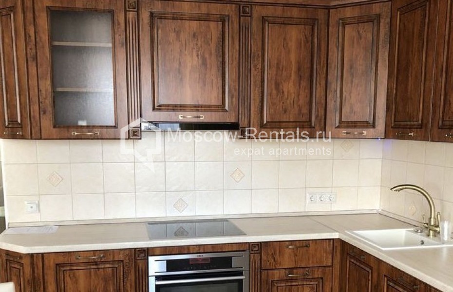 Photo #4 3-room (2 BR) apartment for <a href="http://moscow-rentals.ru/en/articles/long-term-rent" target="_blank">a long-term</a> rent
 in Russia, Moscow, Bolshaya Gruzniksya str, 22