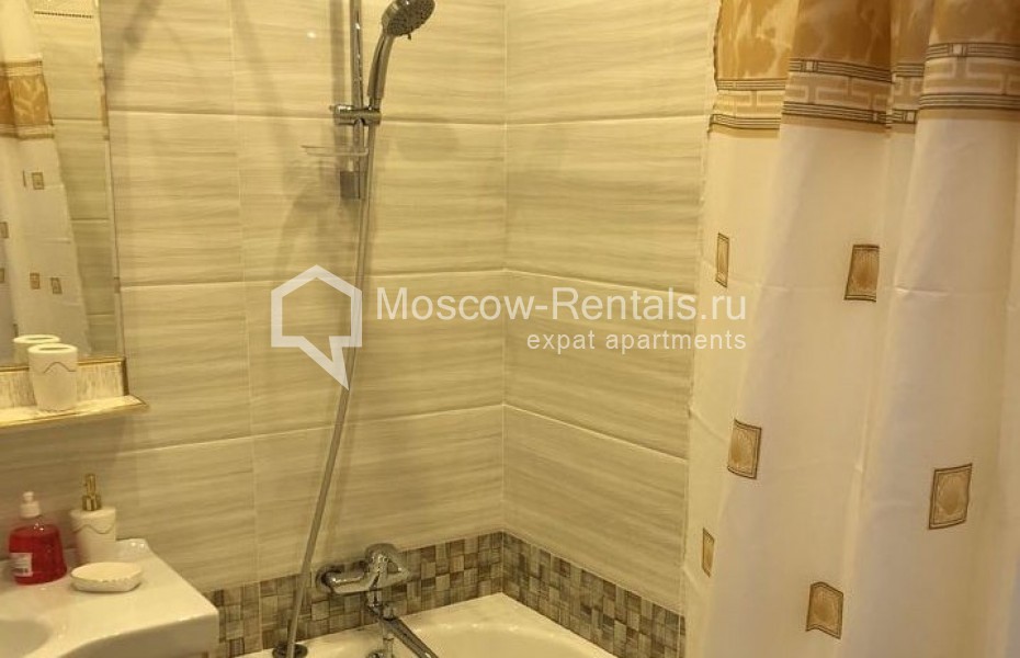 Photo #14 3-room (2 BR) apartment for <a href="http://moscow-rentals.ru/en/articles/long-term-rent" target="_blank">a long-term</a> rent
 in Russia, Moscow, Bolshaya Gruzniksya str, 22