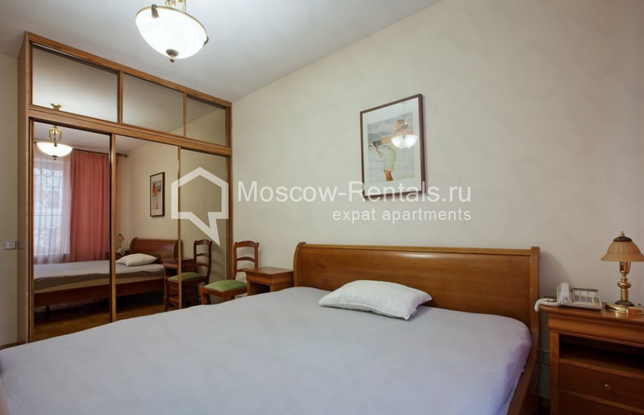 Photo #14 3-room (2 BR) apartment for <a href="http://moscow-rentals.ru/en/articles/long-term-rent" target="_blank">a long-term</a> rent
 in Russia, Moscow, Bogoslovskyi lane, 5