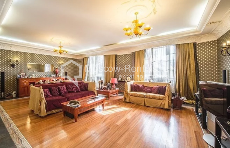 Photo #1 3-room (2 BR) apartment for <a href="http://moscow-rentals.ru/en/articles/long-term-rent" target="_blank">a long-term</a> rent
 in Russia, Moscow, 1st Smolenskyi lane, 17
