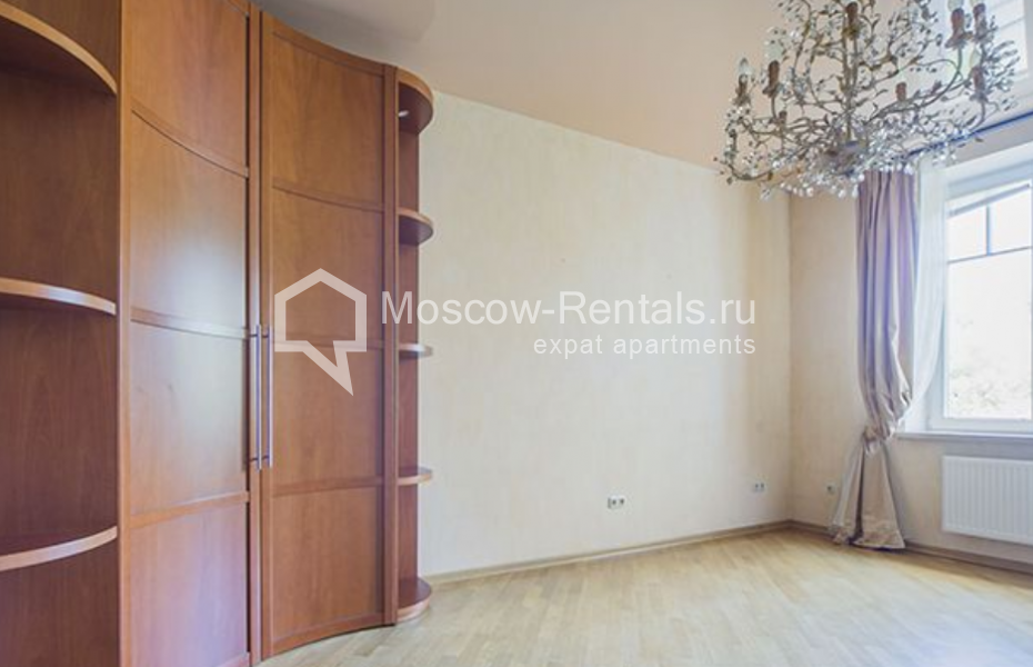 Photo #5 4-room (3 BR) apartment for <a href="http://moscow-rentals.ru/en/articles/long-term-rent" target="_blank">a long-term</a> rent
 in Russia, Moscow, Beregovaya str, 6