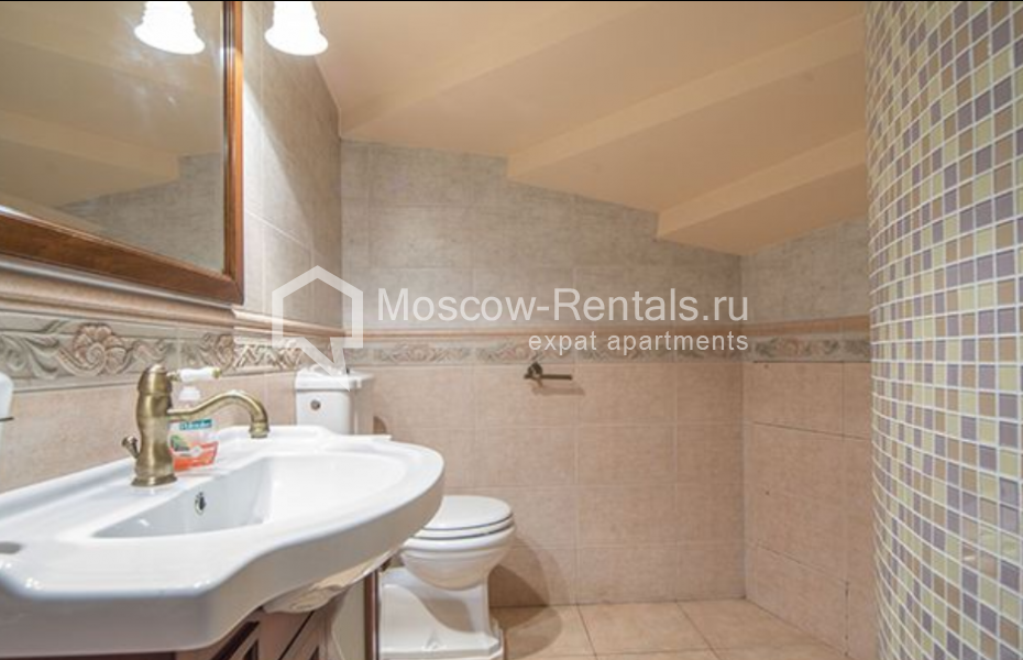 Photo #8 4-room (3 BR) apartment for <a href="http://moscow-rentals.ru/en/articles/long-term-rent" target="_blank">a long-term</a> rent
 in Russia, Moscow, Beregovaya str, 6