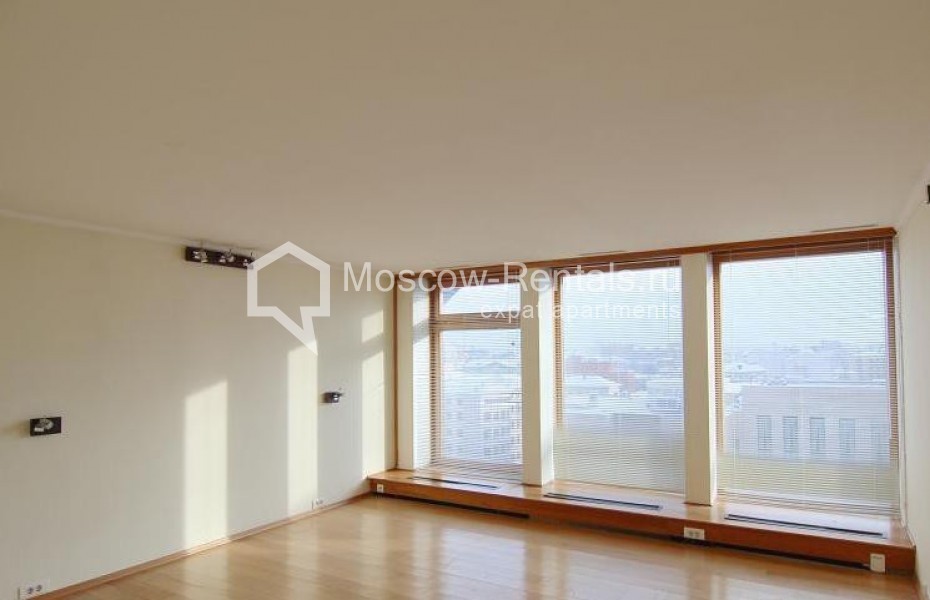 Photo #21 5-room (4 BR) apartment for <a href="http://moscow-rentals.ru/en/articles/long-term-rent" target="_blank">a long-term</a> rent
 in Russia, Moscow, Ogorodnaya Sloboda lane, 14