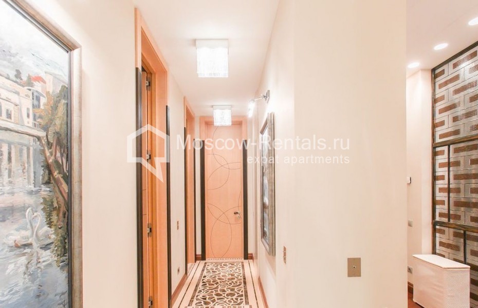 Photo #10 4-room (3 BR) apartment for <a href="http://moscow-rentals.ru/en/articles/long-term-rent" target="_blank">a long-term</a> rent
 in Russia, Moscow, Petrovskyi blv, 21
