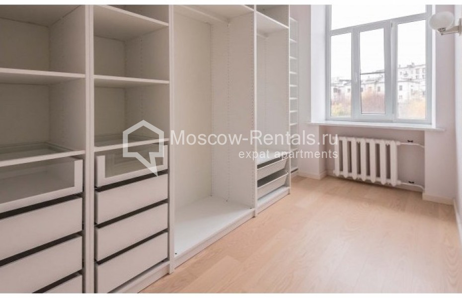 Photo #14 4-room (3 BR) apartment for <a href="http://moscow-rentals.ru/en/articles/long-term-rent" target="_blank">a long-term</a> rent
 in Russia, Moscow, Brusov lane,  2/14 С 3