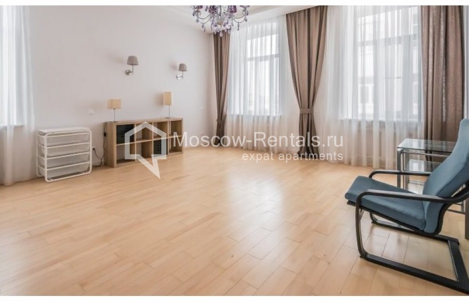 Photo #9 4-room (3 BR) apartment for <a href="http://moscow-rentals.ru/en/articles/long-term-rent" target="_blank">a long-term</a> rent
 in Russia, Moscow, Brusov lane,  2/14 С 3
