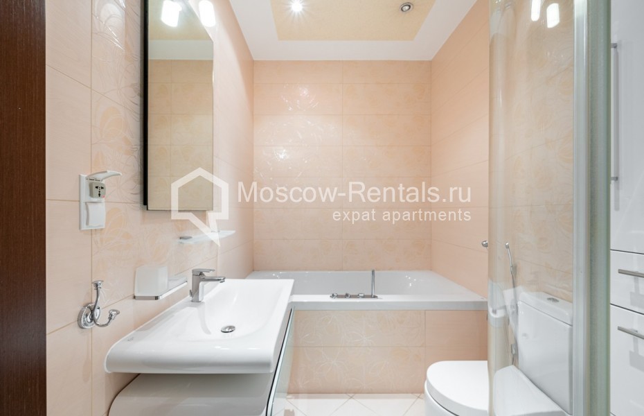Photo #12 4-room (3 BR) apartment for <a href="http://moscow-rentals.ru/en/articles/long-term-rent" target="_blank">a long-term</a> rent
 in Russia, Moscow, Bolshaya Gruzinskaya str, 69