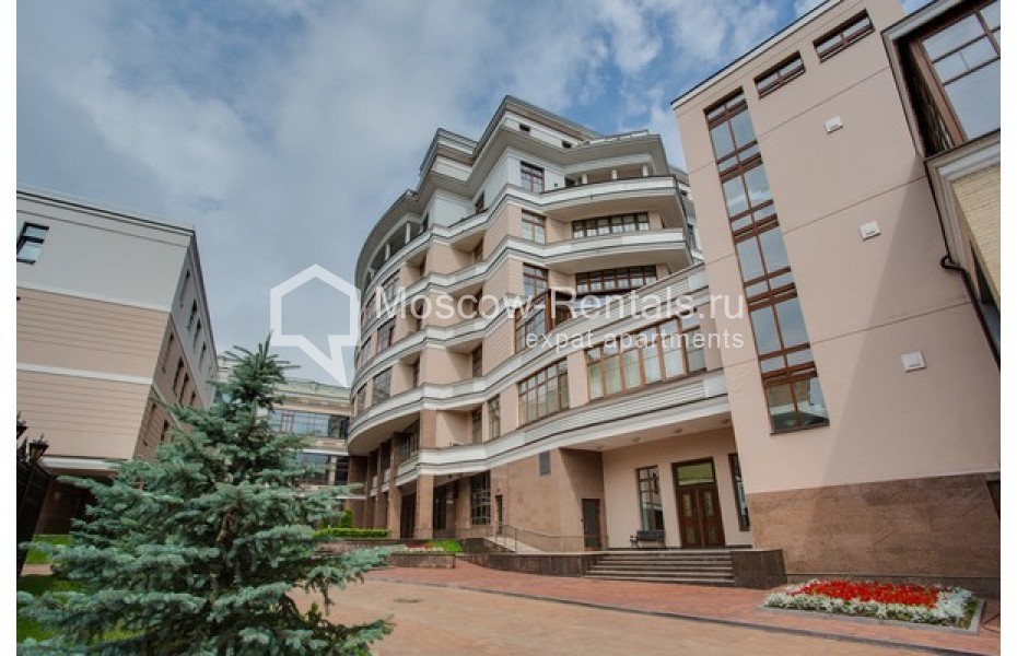Photo #13 4-room (3 BR) apartment for <a href="http://moscow-rentals.ru/en/articles/long-term-rent" target="_blank">a long-term</a> rent
 in Russia, Moscow, Dmitrovskyi lane, 7