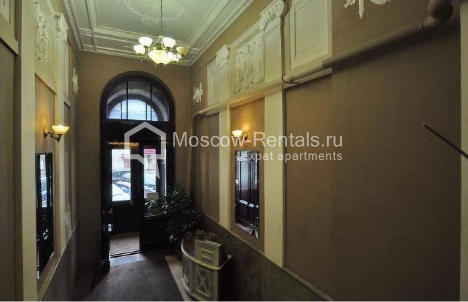 Photo #13 4-room (3 BR) apartment for <a href="http://moscow-rentals.ru/en/articles/long-term-rent" target="_blank">a long-term</a> rent
 in Russia, Moscow, Solaynka str, 1/2 С 1