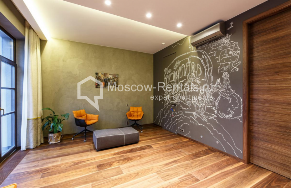 Photo #6 4-room (3 BR) apartment for <a href="http://moscow-rentals.ru/en/articles/long-term-rent" target="_blank">a long-term</a> rent
 in Russia, Moscow, Fadeeva str, 4 А