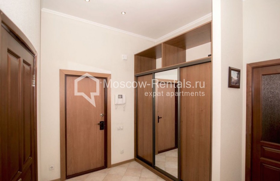 Photo #8 2-room (1 BR) apartment for <a href="http://moscow-rentals.ru/en/articles/long-term-rent" target="_blank">a long-term</a> rent
 in Russia, Moscow, Arbat str, 51 С 1