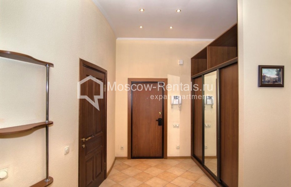 Photo #9 2-room (1 BR) apartment for <a href="http://moscow-rentals.ru/en/articles/long-term-rent" target="_blank">a long-term</a> rent
 in Russia, Moscow, Arbat str, 51 С 1