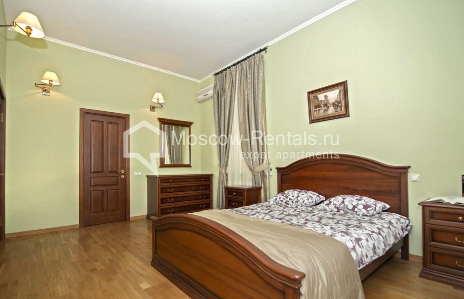 Photo #11 2-room (1 BR) apartment for <a href="http://moscow-rentals.ru/en/articles/long-term-rent" target="_blank">a long-term</a> rent
 in Russia, Moscow, Arbat str, 51 С 1