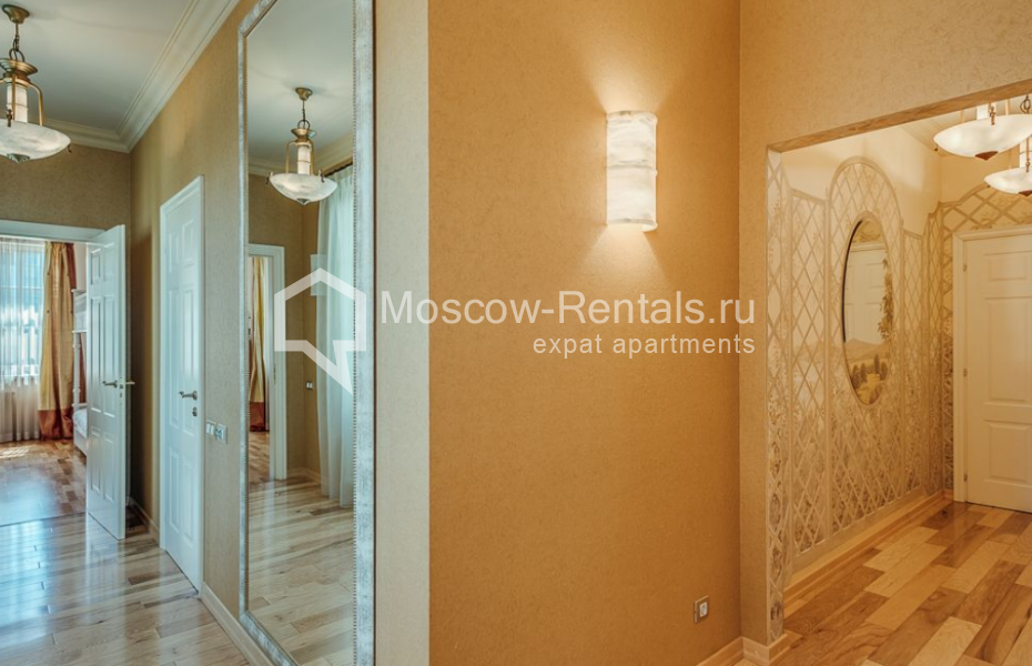 Photo #10 3-room (2 BR) apartment for <a href="http://moscow-rentals.ru/en/articles/long-term-rent" target="_blank">a long-term</a> rent
 in Russia, Moscow, Beregovaya str, 8 К 1